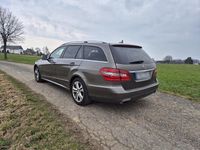 Second-hand Mercedes E250 204 CP (150 kW) 2011 Andere farben Break