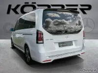 Gebraucht Mercedes EQV300 150 kW (204 PS) 2025 Weiß Van / Kleinbus