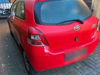 Gebraucht Toyota Yaris 68 PS (50 kW) 2010 Rot Kleinwagen