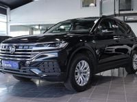 Gebraucht VW Touareg 231 PS (169 kW) 2022 Schwarz SUV