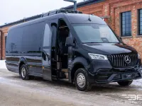 Neu Mercedes Sprinter Luxury 190 PS (139 kW) 2026 Schwarz Van