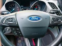 Gebraucht Ford Kuga 120 PS (88 kW) 2018 Grau SUV