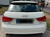 Gebraucht Audi A1 86 PS (63 kW) 2010 Weiß Kleinwagen