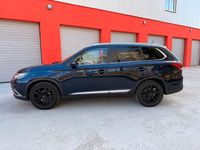 Gebraucht Mitsubishi Outlander 150 PS (110 kW) 2016 Blau SUV