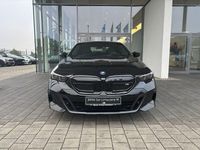 Neu BMW i5 Performance 442 kW (601 PS) 2025 Saphirschwarz metallic Limousine