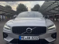 Gebraucht Volvo S60 R-Design 197 PS (144 kW) 2021 Limousine