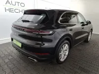 Gebraucht Porsche Cayenne 354 PS (260 kW) 2025 Schwarz SUV