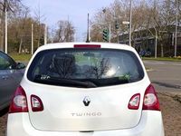 Gebraucht Renault Twingo Dynamique 75 PS (55 kW) 2013 Weiß Kleinwagen
