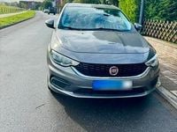 Gebraucht Fiat Tipo 95 PS (69 kW) 2016 Grau Limousine