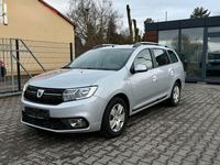 Gebraucht Dacia Logan MCV Lauréate 90 PS (66 kW) 2017 Grau Limousine