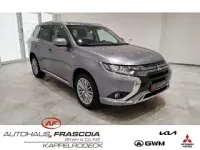 Gebraucht Mitsubishi Outlander P-HEV Basis 224 PS (164 kW) 2021 Grau SUV