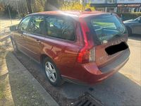 Gebraucht Volvo V50 136 PS (100 kW) 2010 Rot Kombi