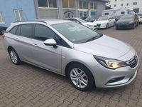 Gebraucht Opel Astra Business 110 PS (80 kW) 2018 Silber Kombi