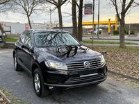 Gebraucht VW Touareg Terrain Tech 262 PS (192 kW) 2018 Deep black SUV