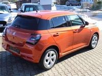 Neu Suzuki Swift Comfort 83 PS (61 kW) 2025 Flame orange pearl Kleinwagen