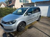 Gebraucht VW Touran 105 PS (77 kW) 2014 Silber Van / Kleinbus