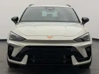 Neu Cupra Leon 204 PS (150 kW) 2025 Taiga grey Kombi