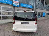 Gebraucht VW Caddy Life 114 PS (83 kW) 2022 Candyweiss Van / Kleinbus