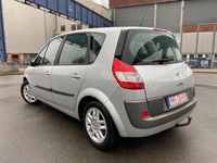 Gebraucht Renault Scénic II Dynamique 111 PS (81 kW) 2006 Silber Van / Kleinbus