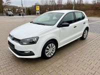 Gebraucht VW Polo Trendline 60 PS (44 kW) 2015 Weiß Kleinwagen