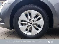 Gebraucht Skoda Octavia Ambition 150 PS (110 kW) 2024 Grau Kombi