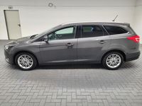 Gebraucht Ford Focus Titanium 120 PS (88 kW) 2018 Grau (grau) Kombi