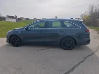 Gebraucht Kia Ceed 160 PS (117 kW) 2022 Grau Kleinwagen