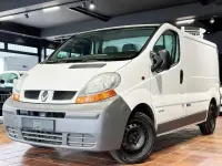 Gebraucht Renault Trafic 82 PS (60 kW) 2003 Weiß Van / Kleinbus