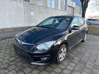 Gebraucht Hyundai i30 Classic 109 PS (80 kW) 2012 Schwarz Limousine