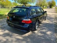 Gebraucht BMW 525 Basis 177 PS (130 kW) 2004 Kombi