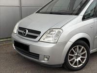 Gebraucht Opel Meriva 122 PS (89 kW) 2004 Silber Van / Kleinbus