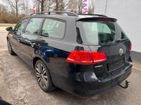 Gebraucht VW Passat 105 PS (77 kW) 2011 Schwarz Limousine