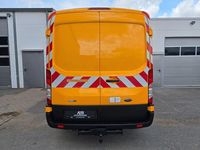 Usata Ford Transit 131 CV (96 kW) 2021 Arancione Monovolume