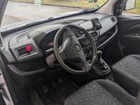 Second-hand Opel Combo 122 CP (89 kW) 2015 Argintiu Monovolum