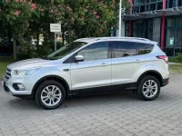 Gebraucht Ford Kuga Titanium 150 PS (110 kW) 2018 Silber SUV