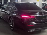 Gebraucht Mercedes E220 Avantgarde 200 PS (147 kW) 2022 Schwarz Limousine