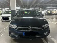 Gebraucht VW Passat 150 PS (110 kW) 2021 Blau Kombi