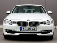 Gebraucht BMW 320 184 PS (135 kW) 2014 Weiß Limousine