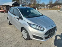 Gebraucht Ford Fiesta Trend 95 PS (69 kW) 2015 Silber Kleinwagen