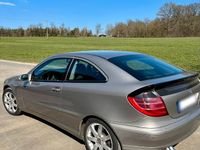 Gebraucht Mercedes C220 150 PS (110 kW) 2003 Grau Coupé