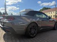 Gebraucht Ford Mustang Convertible 446 PS (328 kW) 2024 Grau Cabrio