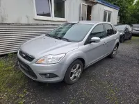 Używany Ford Focus Style 101 KM (74 kW) 2009 Srebrny Sedan/Limuzyna