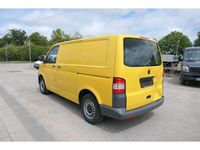Gebraucht VW T5 84 PS (61 kW) 2013 Ginstergelb r1032 Van
