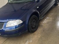 Gebraucht VW Passat 131 PS (96 kW) 2004 Blau Kombi