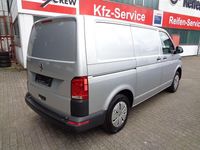 Gebraucht VW Transporter 150 PS (110 kW) 2021 Silber Van