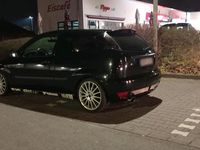 Second-hand Ford Focus 131 CP (96 kW) 2001 Negru Coupe