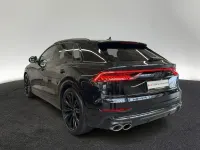 Gebraucht Audi SQ8 Competition 507 PS (372 kW) 2023 Mythosschwarz metallic SUV
