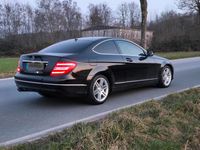 Używany Mercedes C220 170 KM (125 kW) 2012 Czarny Coupe