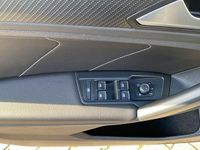 Gebraucht VW Tiguan R-line 190 PS (139 kW) 2024 Delfingrau SUV