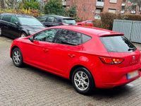 Second-hand Seat Leon Reference 110 CP (80 kW) 2014 Roșu Berlinǎ